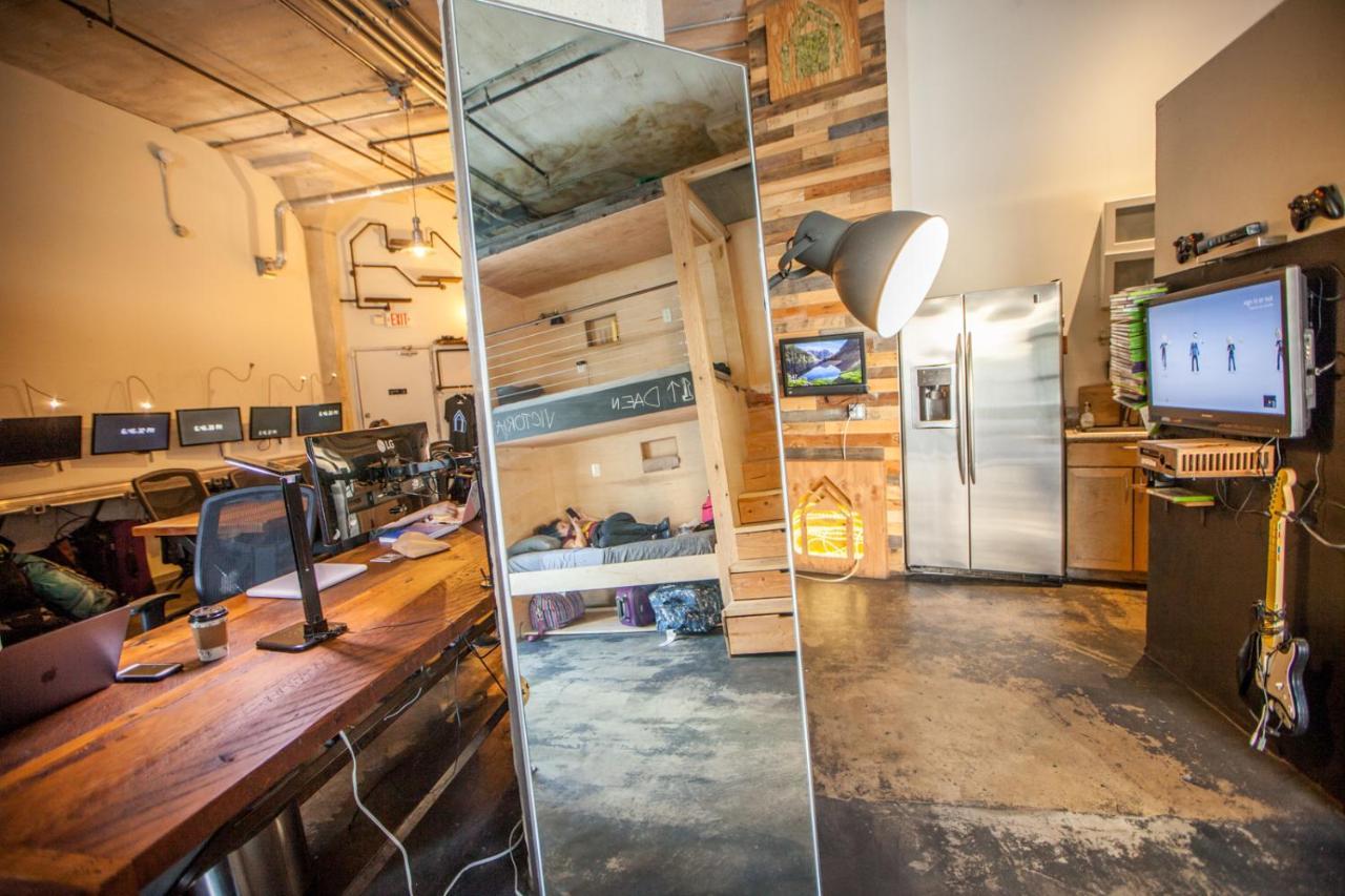 Podshare Hollywood Hostel