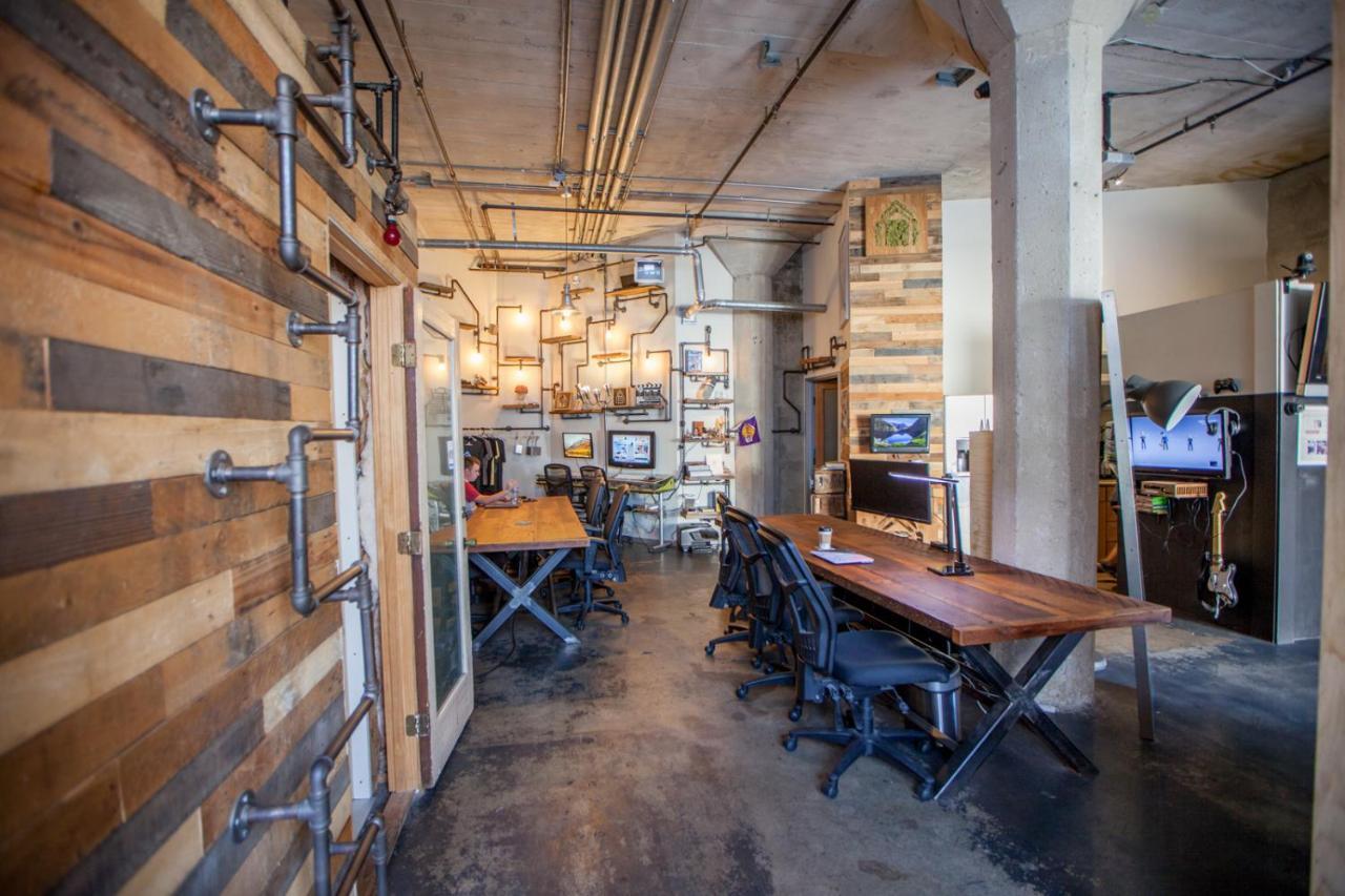 Podshare Hollywood Los Angeles