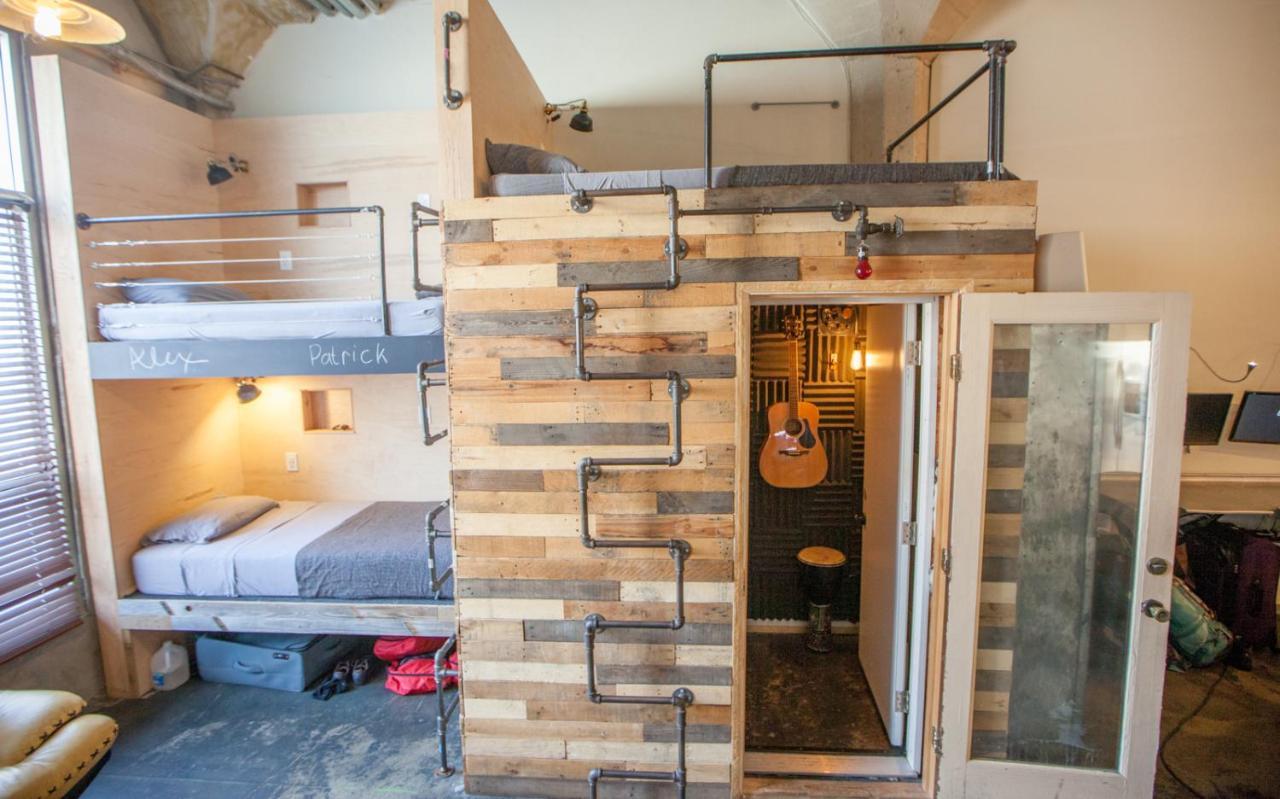 Hostel Podshare Hollywood *