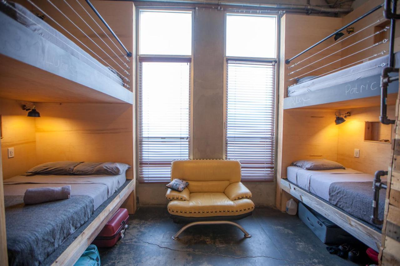 Podshare Hollywood Hostel *