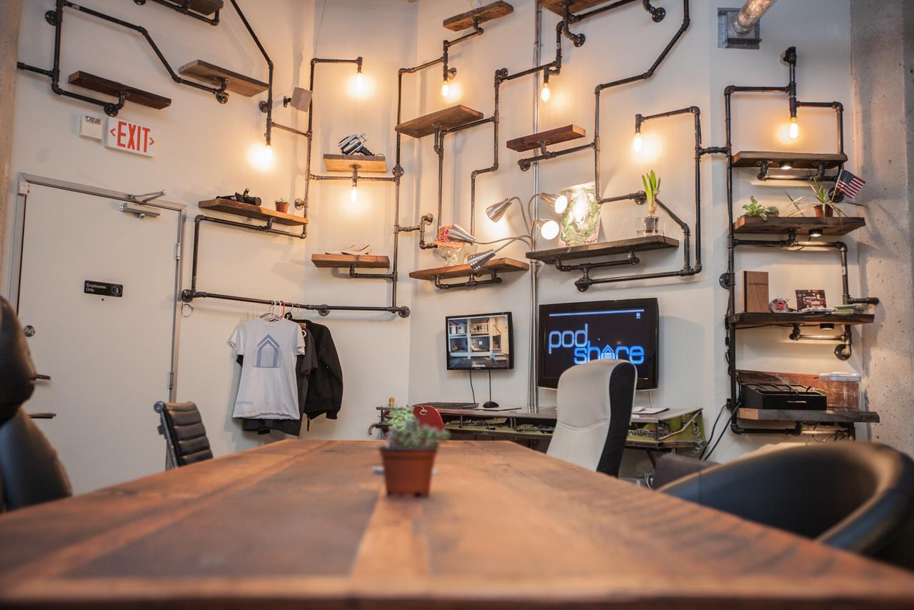 Podshare Hollywood Hostel