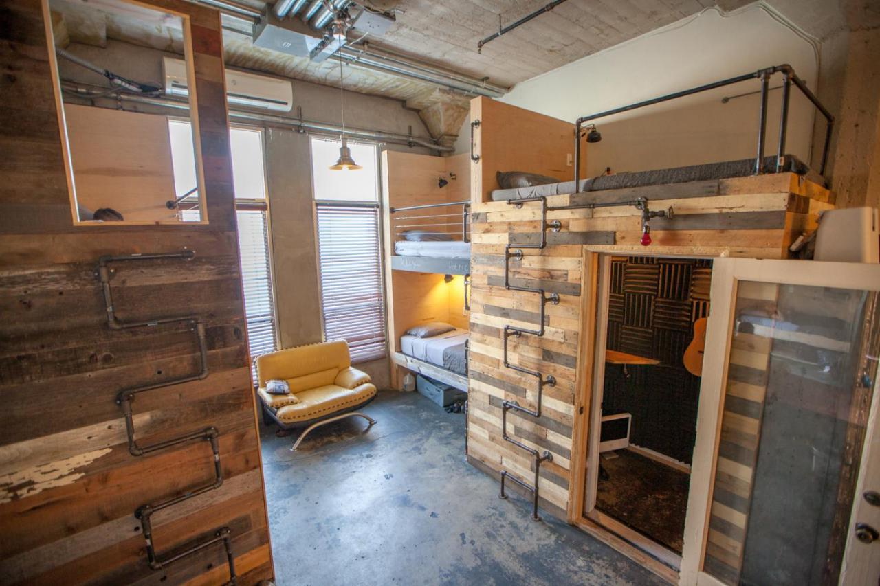 Hostel Podshare Hollywood *